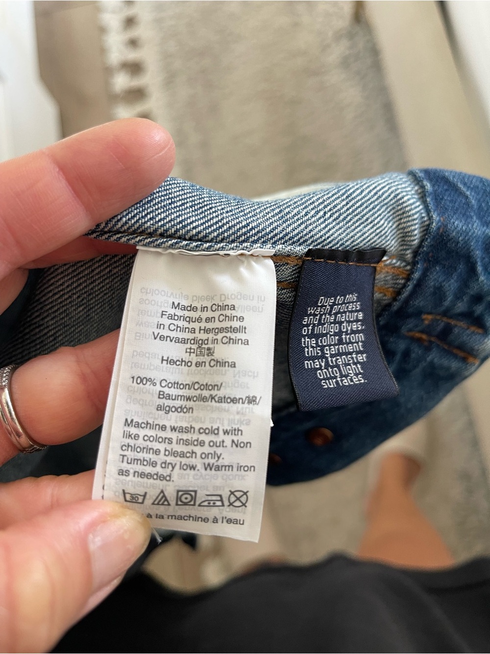 Madewell Classic Medium Blue Denim Jacket - Picture 3 of 4